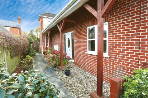 Radstock Road, Southampton, Hampshire, SO19