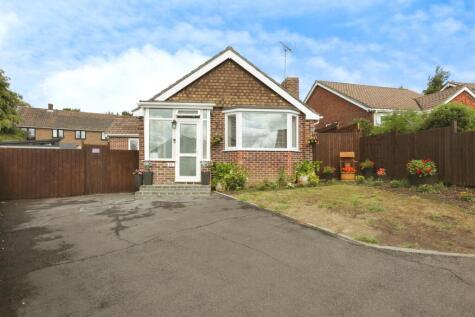 St. Margarets Close, Southampton, Hampshire, SO18