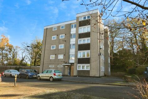 Barnes Close, SOUTHAMPTON, Hampshire, SO18