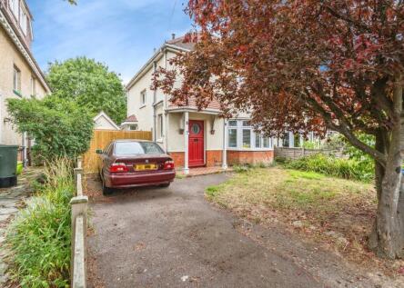 Evelyn Crescent, Southampton, Hampshire, SO15