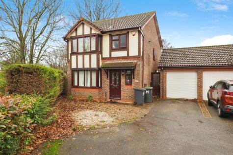 Mountbatten Way, Beeston, Nottingham, Nottinghamshire, NG9