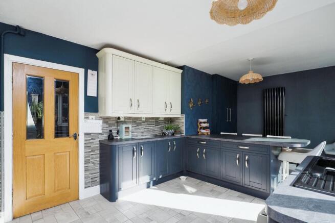 Fitted Kitchen