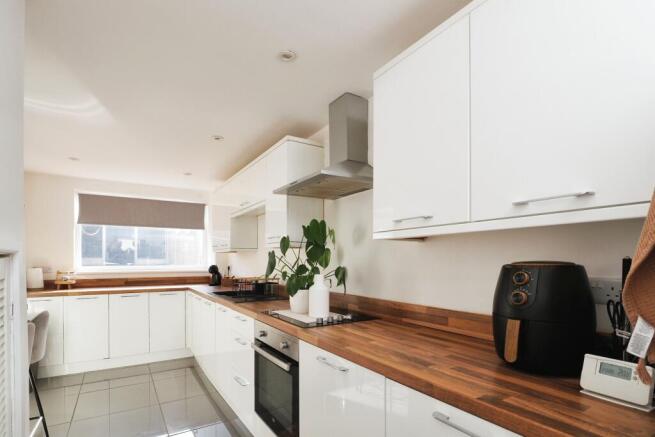 Fitted Kitchen