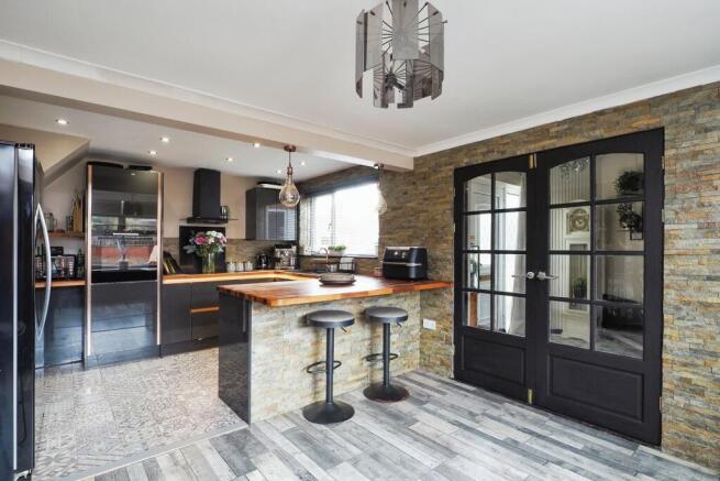 Fitted Kitchen