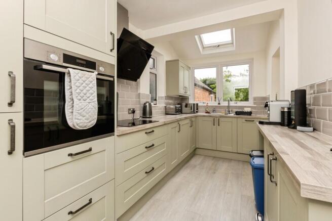 Fitted Kitchen