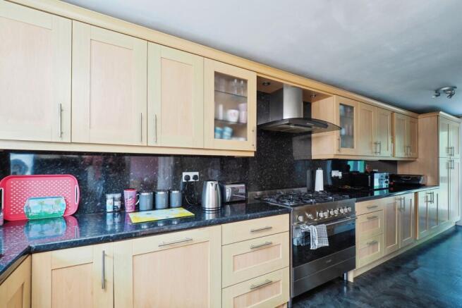 Fitted Kitchen