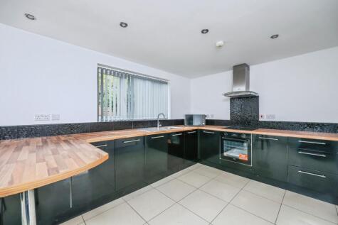 Bridgnorth Drive, Clifton, Nottingham, NG11