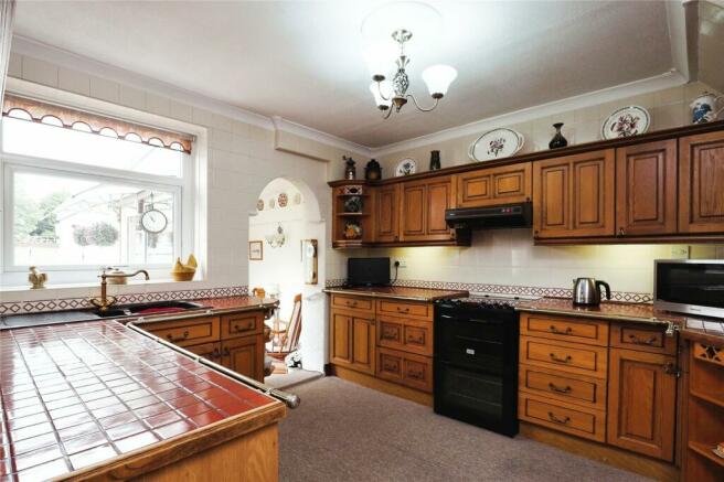 Fitted Kitchen