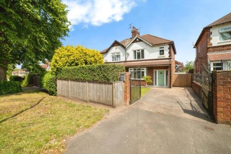 Southwell Road West, Mansfield, Nottinghamshire, NG18