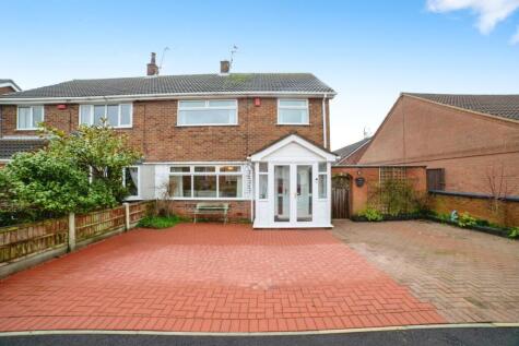 Cambridge Close, Rainworth, Mansfield, Nottinghamshire, NG21
