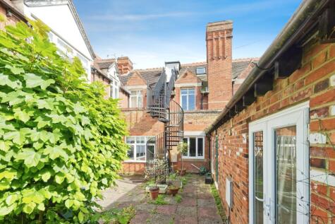 Staines Hill, Sturry, Canterbury, Kent, CT2