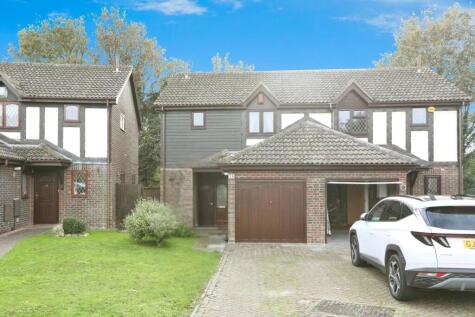 Gleneagles Drive, Maidstone, Kent, ME15