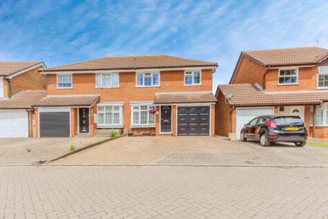 Puttney Drive, Kemsley, Sittingbourne, Kent, ME10