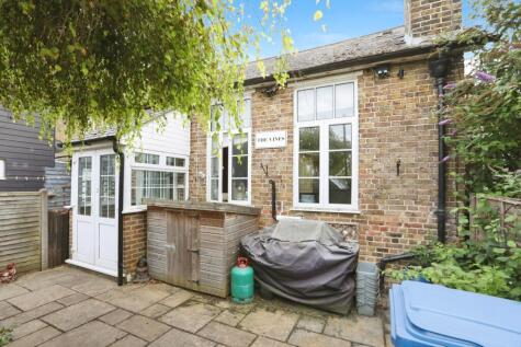 The Old School, Lower Road, Teynham, Kent, ME9