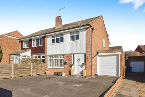 Ladywell Way, Ponteland, Newcastle upon Tyne, Northumberland, NE20