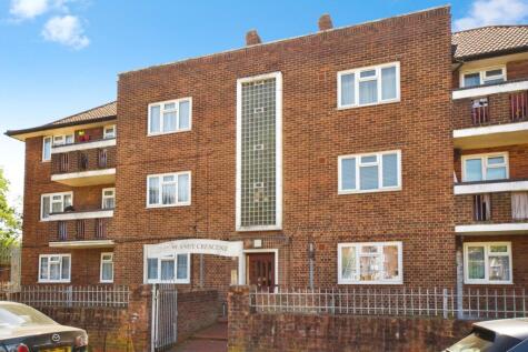 Blaney Crescent, East Ham, London, E6