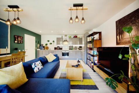 Mahindra Way, Beckton, London, E6