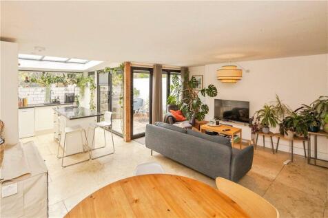 Larkhall Rise, Clapham, London, SW4