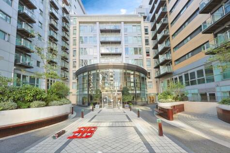 Queenstown Road, London, SW11