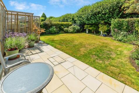 Longmead Close, Caterham, Surrey, CR3