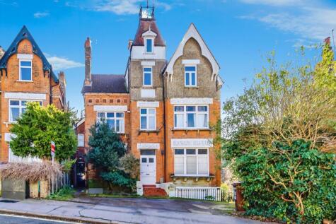 Birdhurst Rise, South Croydon, CR2