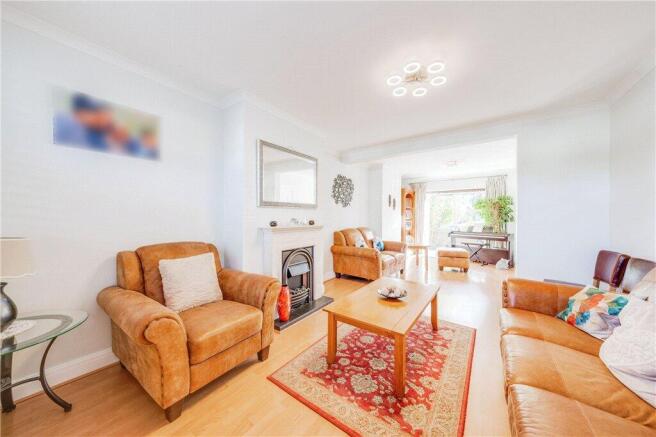 Lounge/Family Room