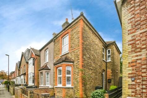 Little Roke Avenue, Kenley, Surrey, CR8