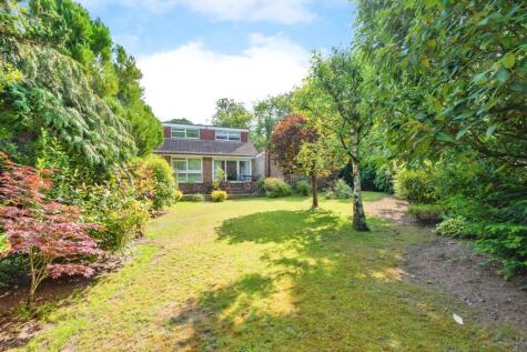 Ermyn Way, Leatherhead, Surrey, KT22