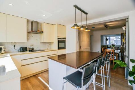 Galpins Road, THORNTON HEATH, Surrey, CR7