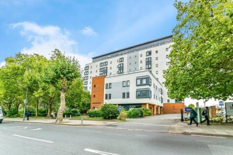 London Road, London, SW16