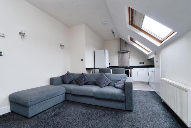 Lounge/Kitchen