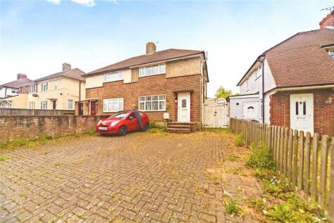 Parkway, New Addington, Croydon, CR0