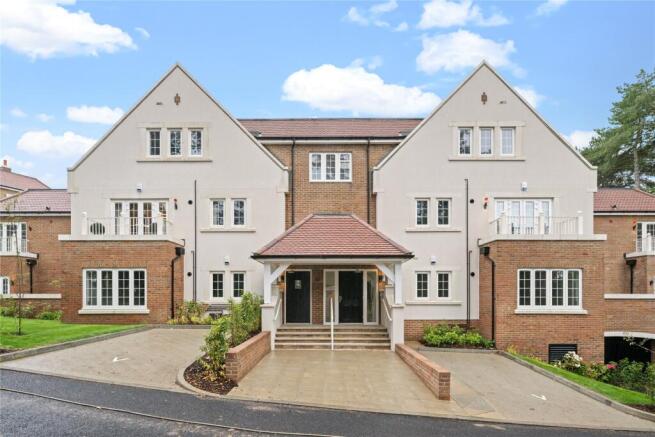 2 Bedroom Apartment
