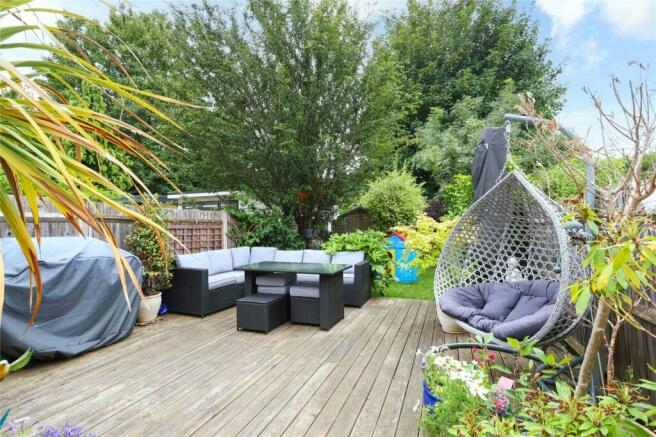 Garden & Decking