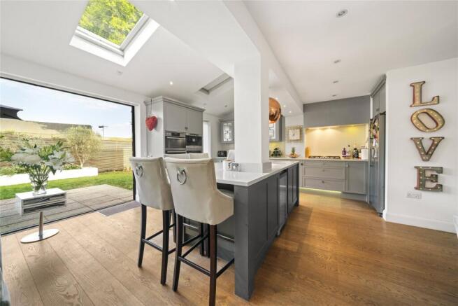 Kitchen/Breakfast