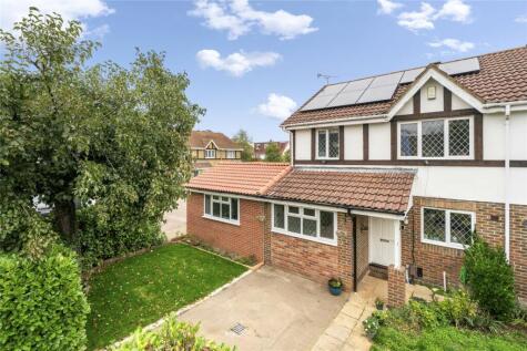 Danesfield Close, Walton-on-Thames, Surrey, KT12
