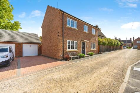 Monarch Gate, Rushden, Northamptonshire, NN10