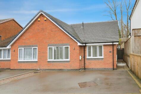 Green Lanes, Bilston, West Midlands, WV14