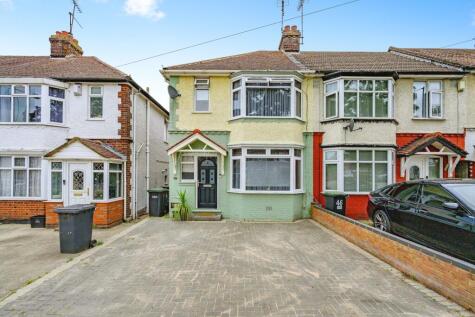 Poynters Road, Luton, Bedfordshire, LU4