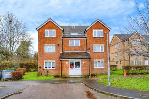 Milton Way, Houghton Regis, Dunstable, Bedfordshire, LU5
