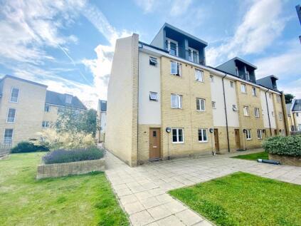 Grove Road, Hitchin, SG4