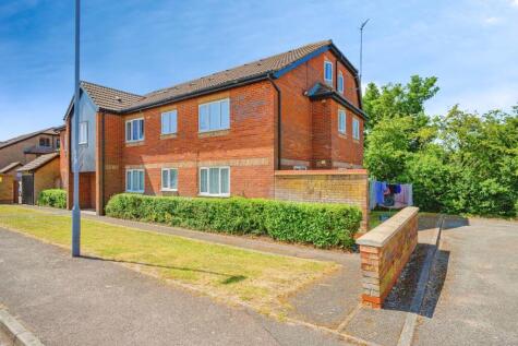 Rodeheath, Luton, Bedfordshire, LU4