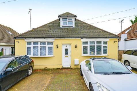 Toddington Road, Luton, Bedfordshire, LU4