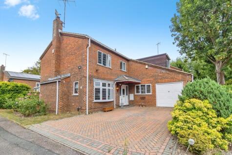 Faulkners Way, Leighton Buzzard, Bedfordshire, LU7