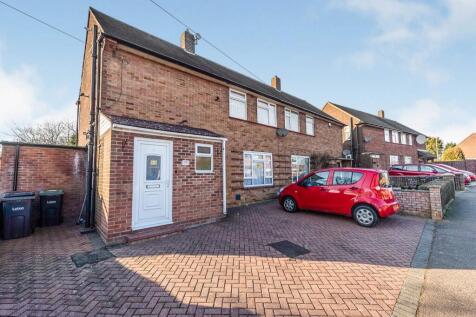 Castlecroft Road, Luton, Bedfordshire, LU1