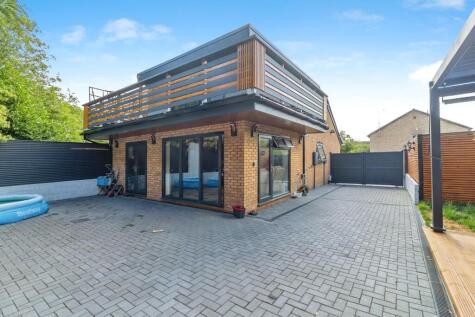 Forest Rise, Eaglestone, Milton Keynes, Buckinghamshire, MK6