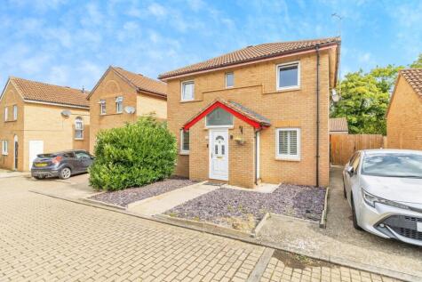 Quantock Crescent, Emerson Valley, Milton Keynes, Buckinghamshire, MK4