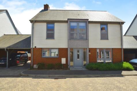 Lamprey Close, Kennington, Ashford, Kent, TN24