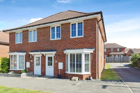 Central Boulevard, Aylesham, Canterbury, Kent, CT3