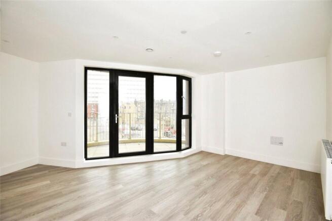 Living Dining Area